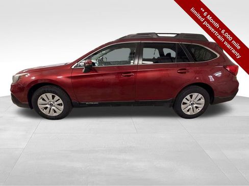Used 2019 Subaru Outback 2.5i Premium image 2