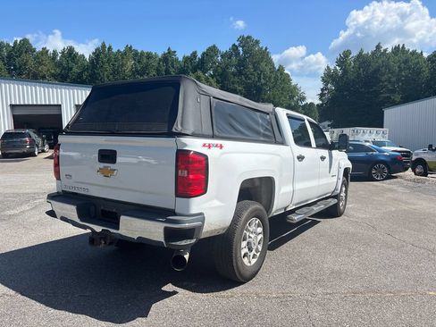 Used 2016 Chevrolet Silverado 2500 W/T AWD/4WD image 5