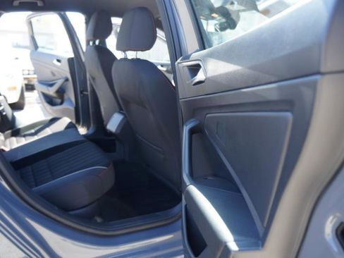 Used 2019 Volkswagen Jetta GLI image 45