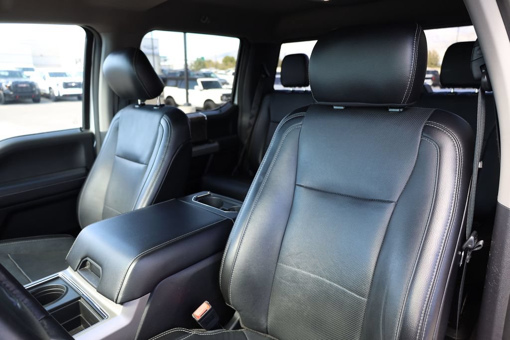Used 2017 Ford F350 Lariat w/ Chrome Package AWD/4WD image 16