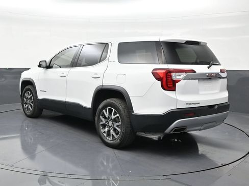 Used 2023 GMC Acadia SLE FWD image 3