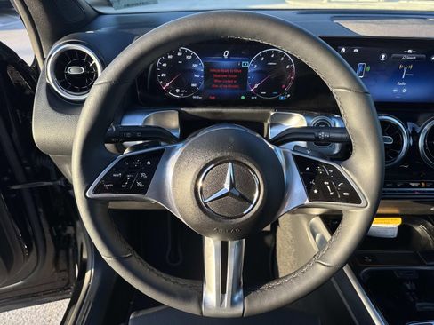 Used 2026 Mercedes-Benz GLB 250 GLB 250 image 22