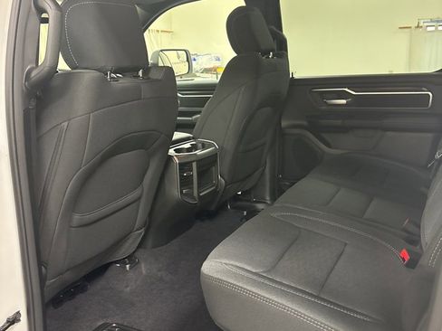 New 2026 RAM 1500 4x4 Crew Cab image 23