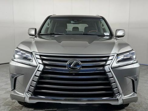 Used 2017 Lexus LX 570 4WD image 5
