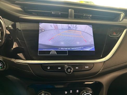 Used 2023 Buick Encore GX Preferred w/ Cold Weather Comfort Package AWD/4WD image 15