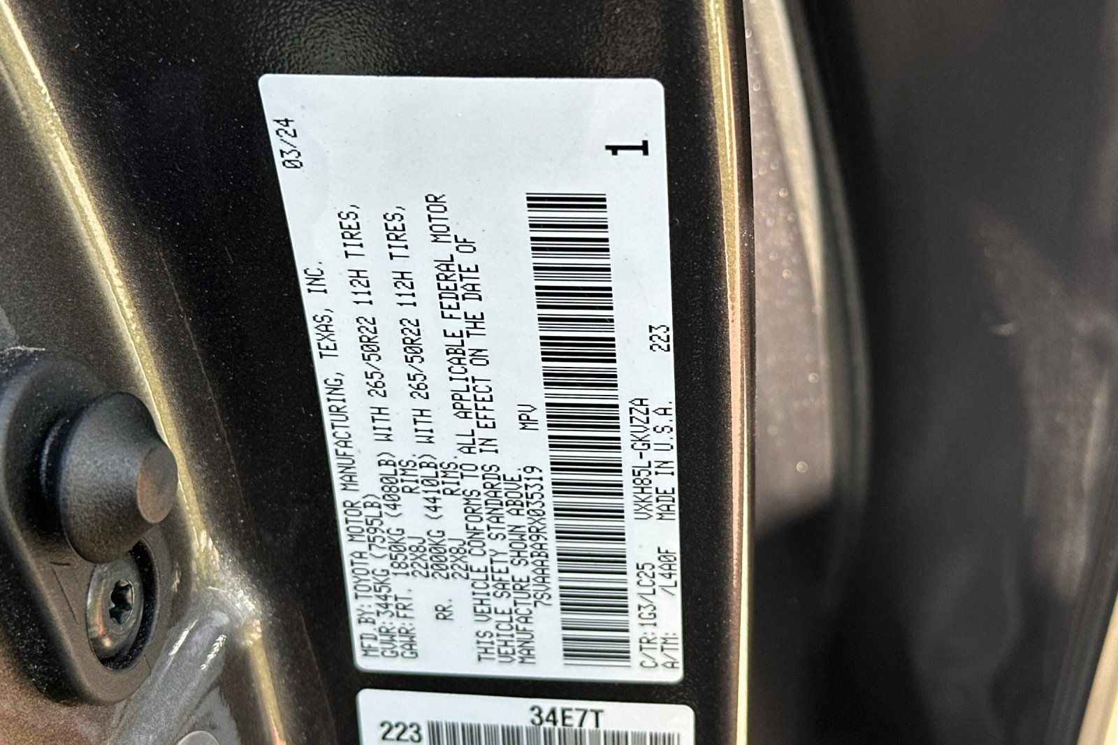 Used 2024 Toyota Sequoia Capstone AWD/4WD image 39
