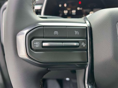 New 2026 GMC Canyon AT4 image 24