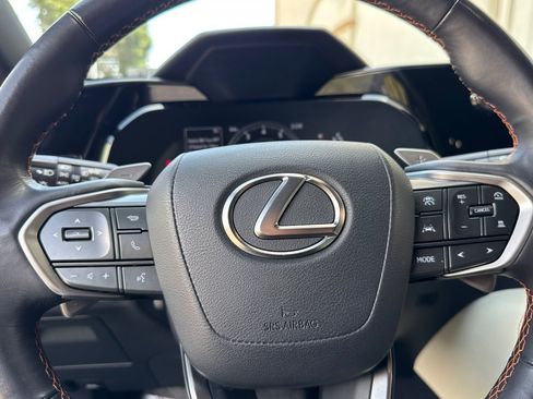 Certified 2024 Lexus NX 250 FWD w/ Cold Area Package image 11