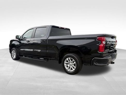 Used 2023 Chevrolet Silverado 1500 RST w/ Z71 Off-Road Package AWD/4WD image 2