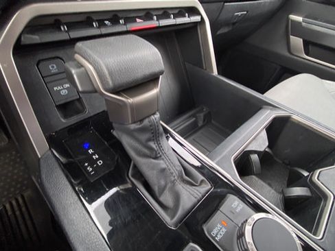 Used 2024 Toyota Tundra SR5 w/ SR5 Convenience Package AWD/4WD image 17