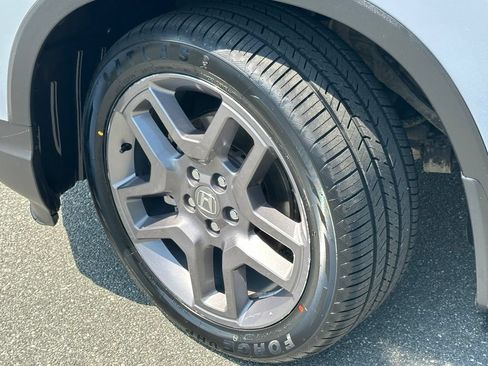 Used 2022 Honda Passport EX-L image 42