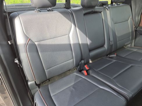 Used 2021 Ford F150 Lariat w/ Equipment Group 502A High image 26