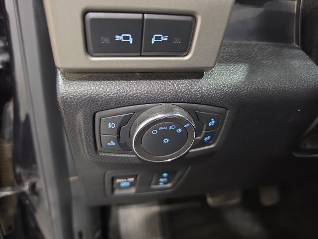 Used 2015 Ford F150 Lariat AWD/4WD image 14