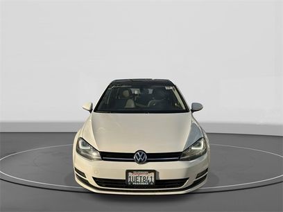 Used 2016 Volkswagen Golf SE w/ Lighting Package