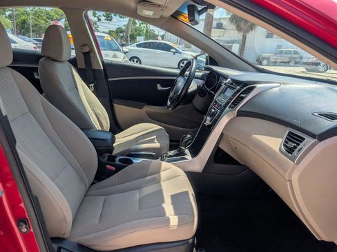 Used 2013 Hyundai Elantra GT w/ Touch & Go Pkg FWD image 13