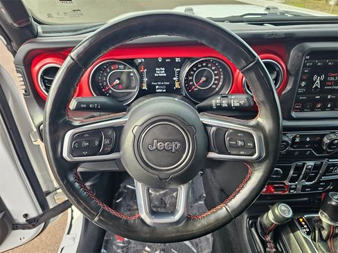 Used 2021 Jeep Wrangler Unlimited Rubicon w/ Uconnect 4C Nav & Sound Group image 17