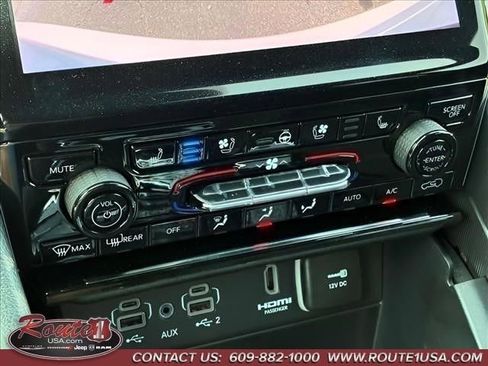 Used 2023 Jeep Grand Cherokee Trailhawk image 31