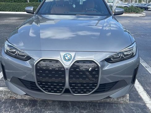 Used 2023 BMW i4 eDrive35 w/ Premium Package RWD image 4