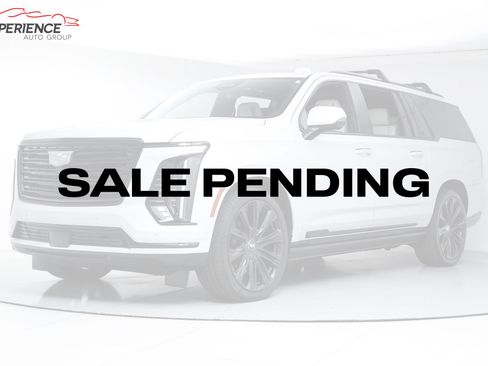 Used 2025 Cadillac Escalade ESV Premium Luxury Platinum image 1