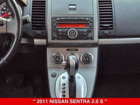 Used 2011 Nissan Sentra 2.0 S w/ Convenience Pkg FWD image 27