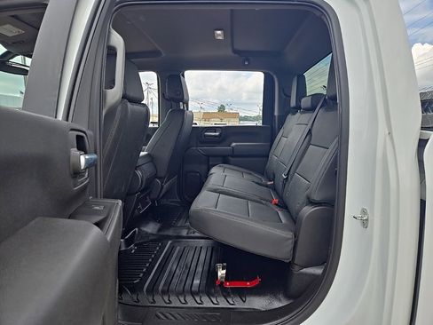 Used 2022 Chevrolet Silverado 2500 W/T w/ WT Convenience Package image 8