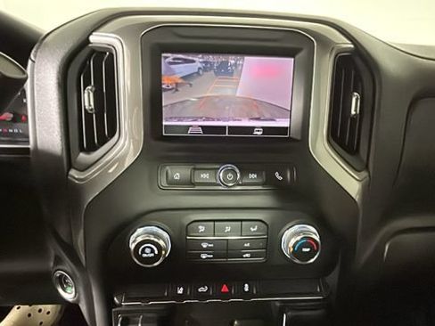 Used 2024 GMC Sierra 2500 Pro AWD/4WD image 24