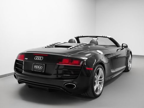 Used 2011 Audi R8 V10 image 28