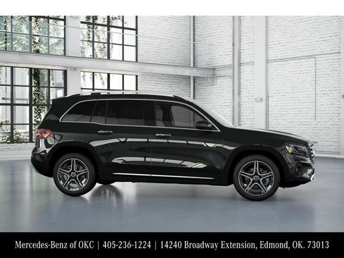 Used 2026 Mercedes-Benz GLB 250 image 15