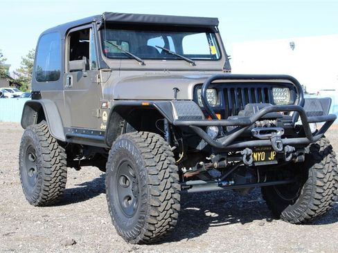 Used 1988 Jeep Wrangler Sahara AWD/4WD image 1
