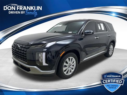 Used 2025 Hyundai Palisade SE FWD image 1