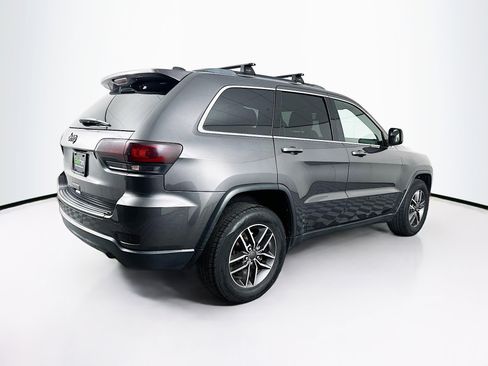 Used 2020 Jeep Grand Cherokee Laredo w/ Laredo X Package image 9