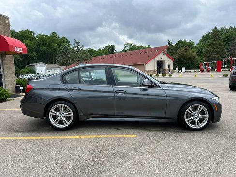 Used 2016 BMW 340i xDrive Sedan AWD/4WD image 4