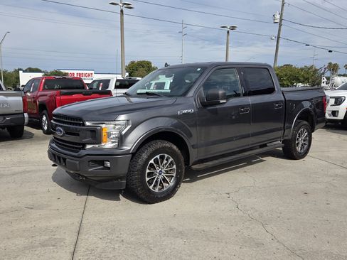 Used 2019 Ford F150 XLT w/ Equipment Group 302A Luxury AWD/4WD image 3