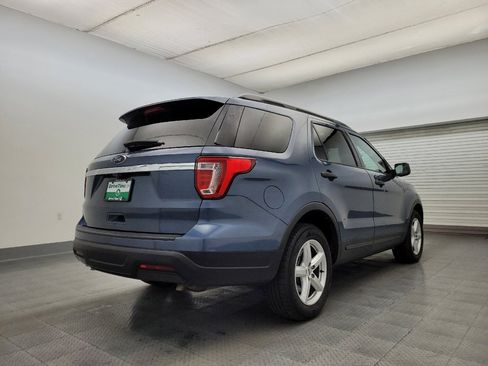 Used 2018 Ford Explorer FWD image 9