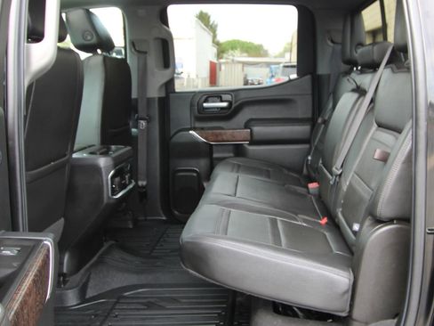 Used 2020 GMC Sierra 1500 Denali w/ Denali Ultimate Package image 8