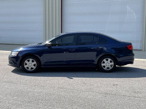 Used 2014 Volkswagen Jetta S FWD image 3
