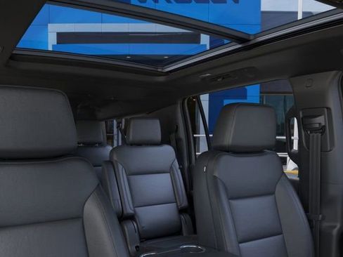 New 2026 Chevrolet Suburban Z71 w/ Comfort Package image 24