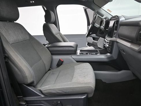 Used 2022 Ford F150 XLT w/ Equipment Group 302A High image 25