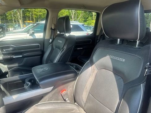 Used 2020 RAM 1500 Laramie AWD/4WD image 11