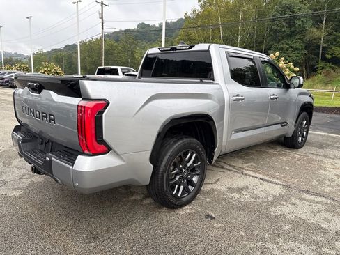 Used 2025 Toyota Tundra Platinum AWD/4WD image 6