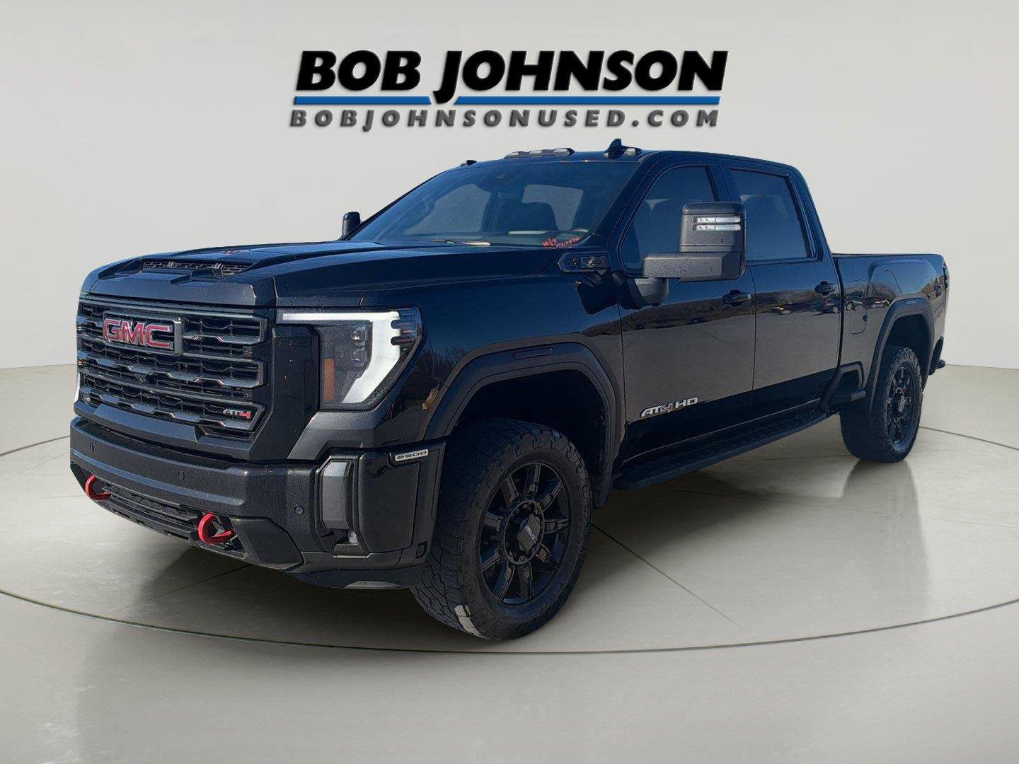 Used 2024 GMC Sierra 2500 AT4 w/ Technology Package AWD/4WD image 3