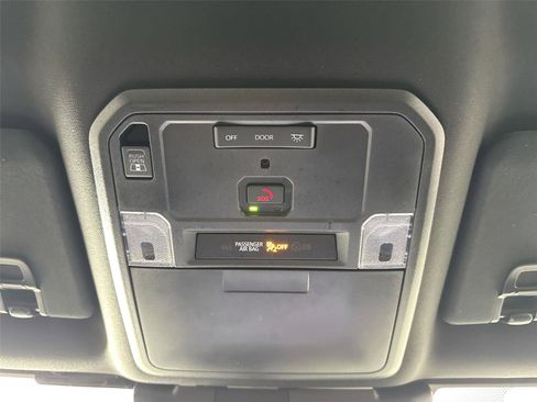 Used 2024 Toyota Tacoma TRD Off-Road w/ TRD Off Road Upgrade Package image 6