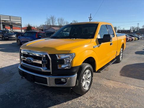 Used 2017 Ford F150 XLT w/ Equipment Group 301A Mid AWD/4WD image 7