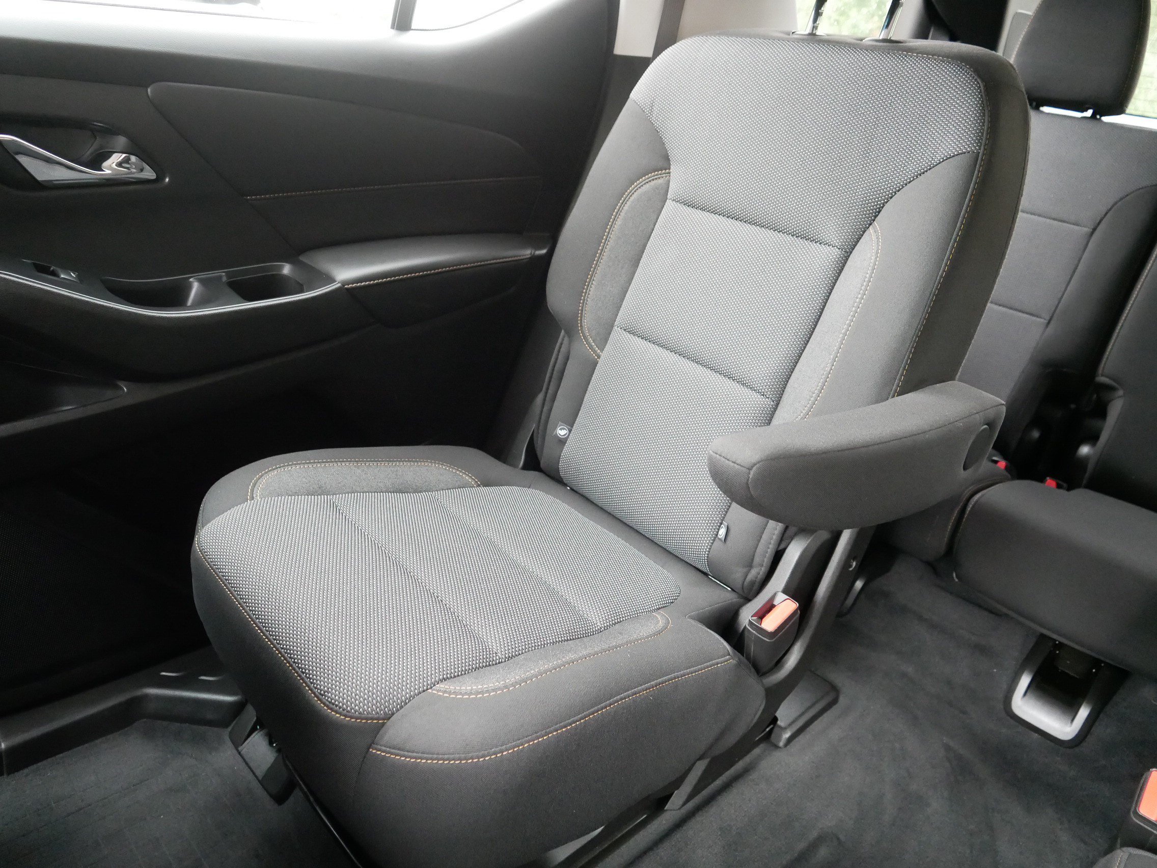 Used 2021 Chevrolet Traverse LT w/ LPO, Floor Liner Package AWD/4WD image 12