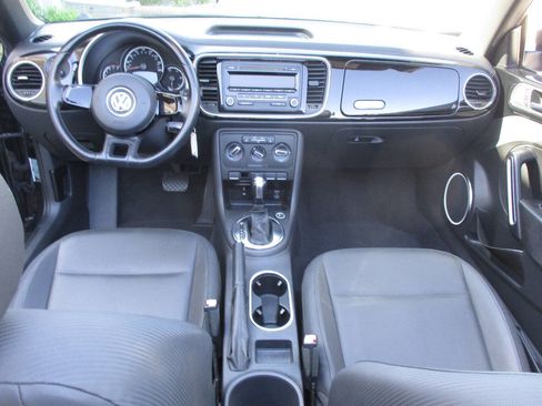 Used 2013 Volkswagen Beetle 2.5 FWD image 51
