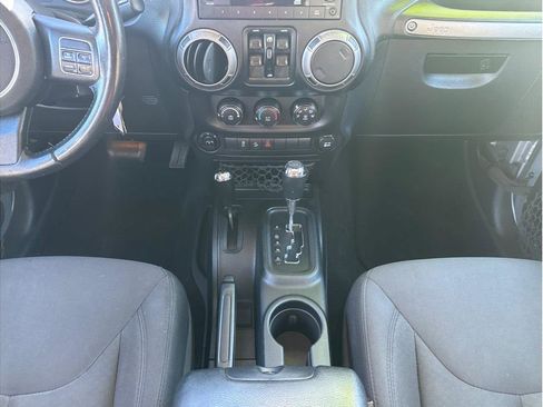 Used 2017 Jeep Wrangler Unlimited Sport w/ Quick Order Package 24S image 17