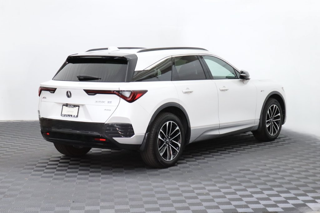 Certified 2024 Acura ZDX A-Spec AWD/4WD image 9