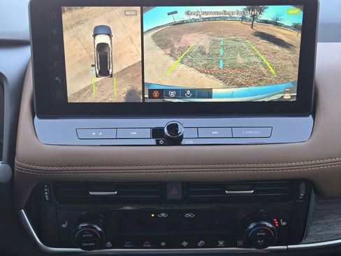 New 2026 Nissan Rogue Platinum w/ Platinum Premium Package image 16