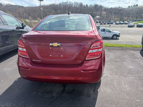 Used 2019 Chevrolet Sonic LT w/ Convenience Package image 5