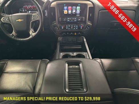 Used 2018 Chevrolet Silverado 1500 High Country image 17